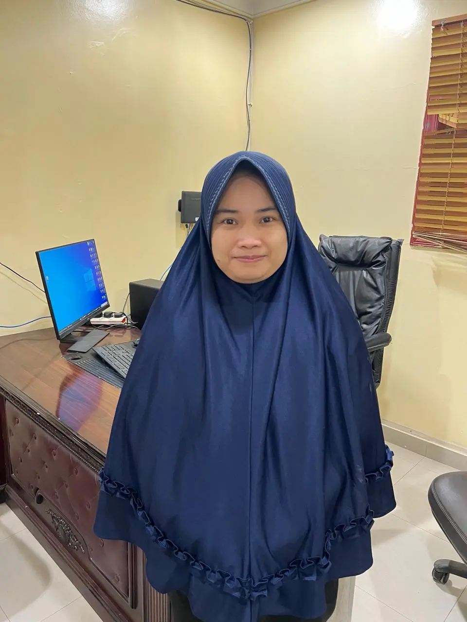 طباخة اندونيسيه للتنازل
