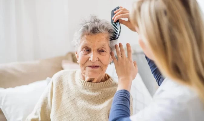 رعاية كبار السن بالرياض 1 الوسيط الدولي خدمات رعاية كبار السن بالرياض
